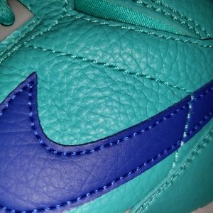 Air Jordan legacy 312 (jade green).